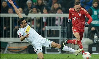 FRANCK RIBERY: Note 3. Ein Wirbelwind, trotz der frostigen Temperaturen. Bester Bayer. Gab die Vorlage zum 1:1.