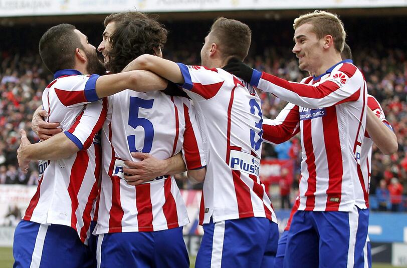 Die Spieler von Atletico Madrid feiern den Derbysieg gegen Real Madrid!