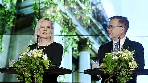 Petteri Orpo ist neuer Ministerpräsident von Finnland und Riikka Purra die stellvertretende Regierungschefin.