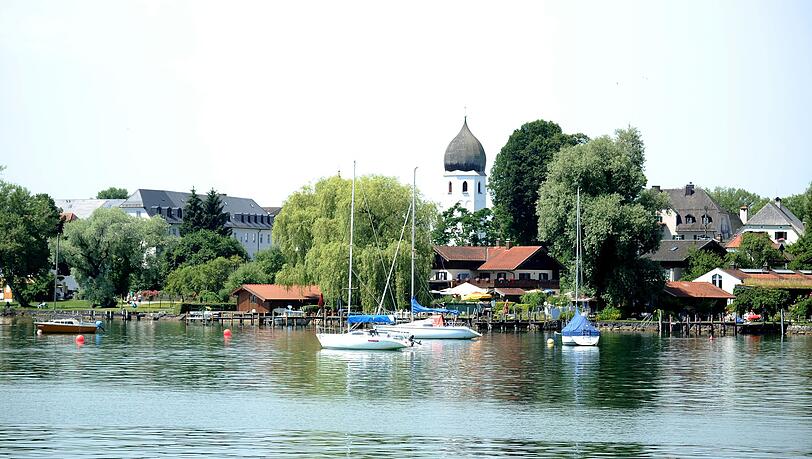 In Bayerns kleinster Gemeinde Chiemsee war der Amtsinhaber der einzige Kandidat. (Archivbild) In Bayerns kleinster Gemeinde Chiemsee war der Amtsinhaber der einzige Kandidat. (Archivbild)