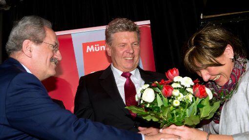 30. März 2014: OB Christian Ude feiert den Wahlsieg seines Wunschnachfolgers mit Dieter Reiter und dessen Frau Petra.