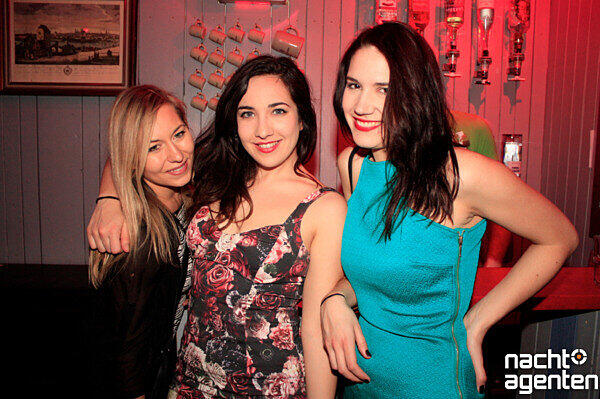 In der 089bar feierten Münchens Partyfreunde beim Friendsday. Mehr Bilder unter: href="http://www.nachtagenten.de/event/21.03.2014/089-bar/friendsday.299783.html