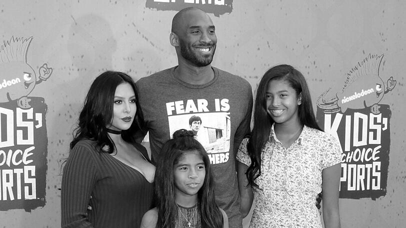 Kobe Bryant mit Ehefrau Vanessa Laine und den Töchtern Natalia Diamante (r.) und Gianna Maria-Onore