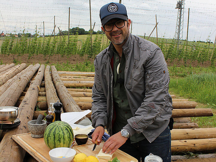 So geht grillen: Spitzenkoch Tarik Rose klärt auf | Abendzeitung München