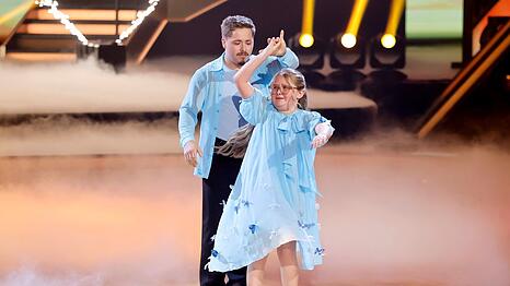 Gustav Sch&auml;fer mit Tochter Lotti bei "Let's Dance".