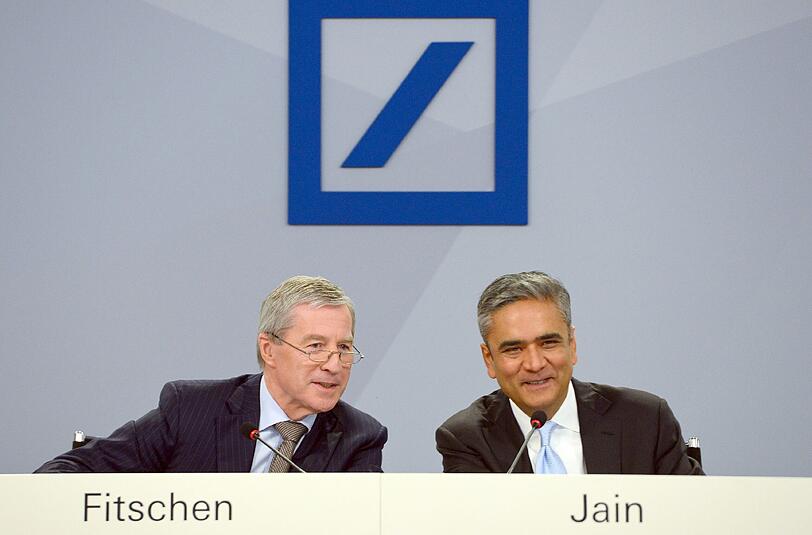 Seit dem Amtsantritt von Jürgen Fitschen (l.) und Anshu Jain als Doppelspitze der Deutschen Bank 2012 hat das Institut bereits die jährlichen Kosten um 3,3 Milliarden Euro gesenkt