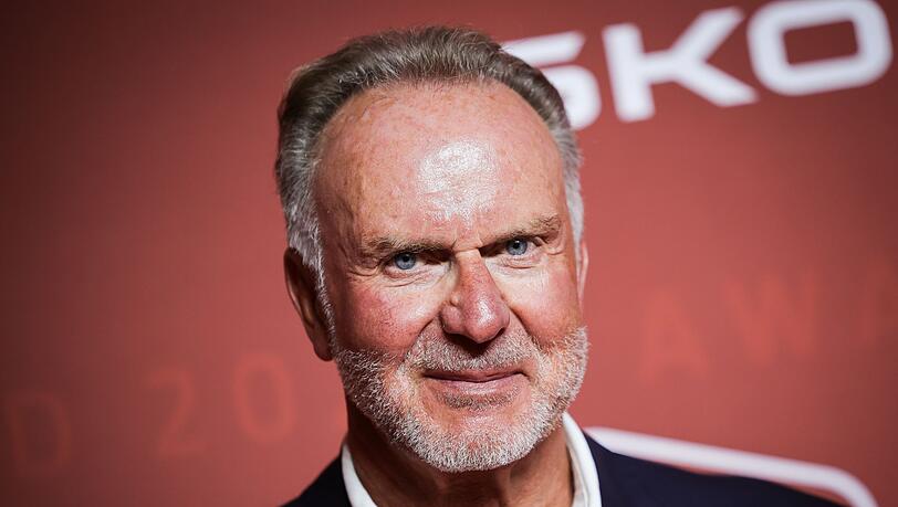 Karl-Heinz Rummenigge, ehemaliger Fuballspieler, kommt zur Verleihung des "Sport Bild-Award 2023".