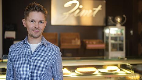 Eine Mieterh&ouml;hung zwingt Hanno Dobiat dazu, sein "Caf&eacute; Zimt & Trallala" zu schlie&szlig;en. Dort gab es t&auml;glich frische Kuchen aus der eigenen Backstube. Und die Franzbr&ouml;tchen hatten Fans in der ganzen Stadt.