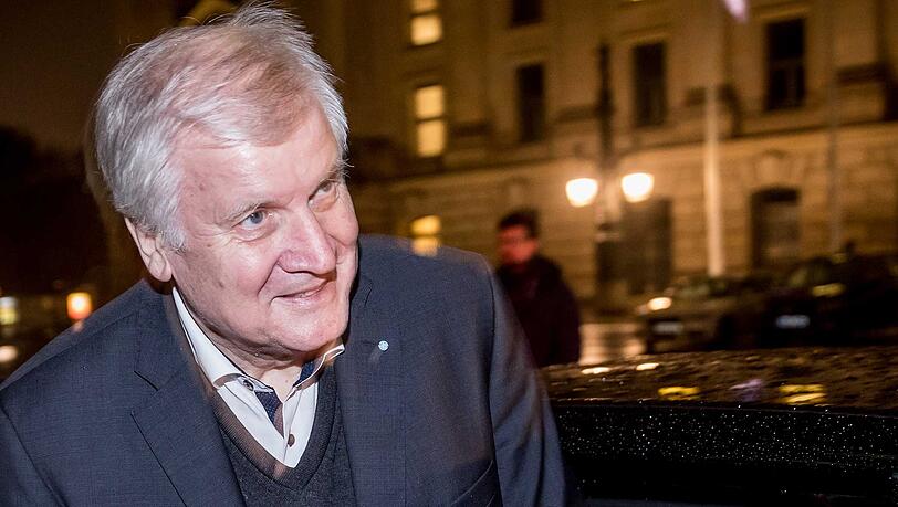 Horst Seehofer fordert alle Parteien zu mehr Disziplin auf.