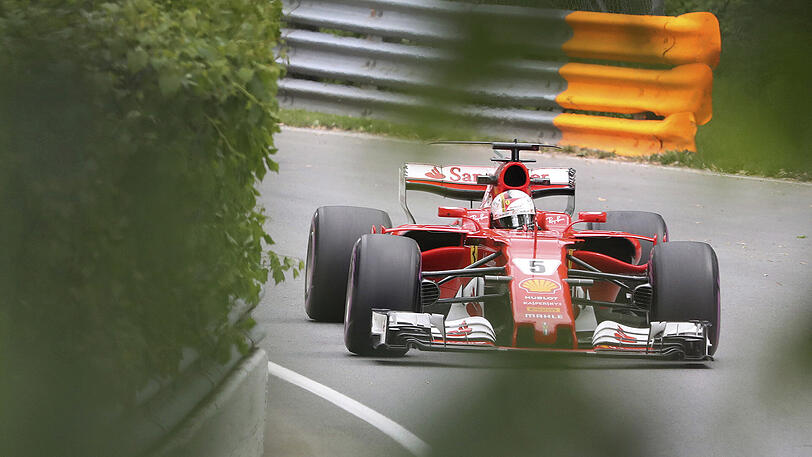 Sebastian Vettel verwies seinen Ferrari-Teamkollege Kimi Räikkönen auf Platz zwei.