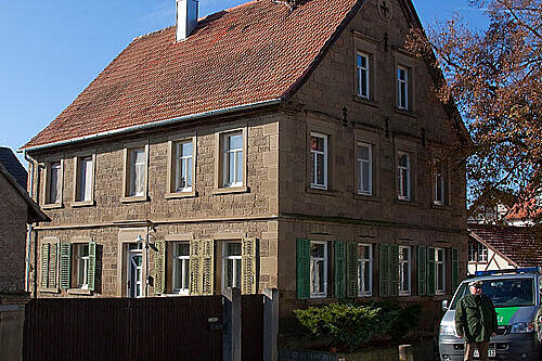 In diesem Haus fand die Polizei die Leichen der Eltern