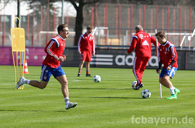 Hatte sichtlich Spaß bei seiner ersten Einheit unter Kollegen: Comebacker Philipp Lahm.