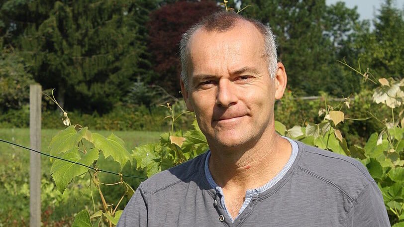 Dr. med. Michael Nehls ist Arzt und habilitierter Molekulargenetiker.