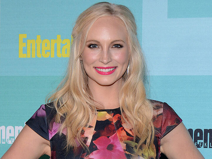 Wie wird Kings Schwangerschaft in die Serie "Vampire Diaries" eingebaut?
