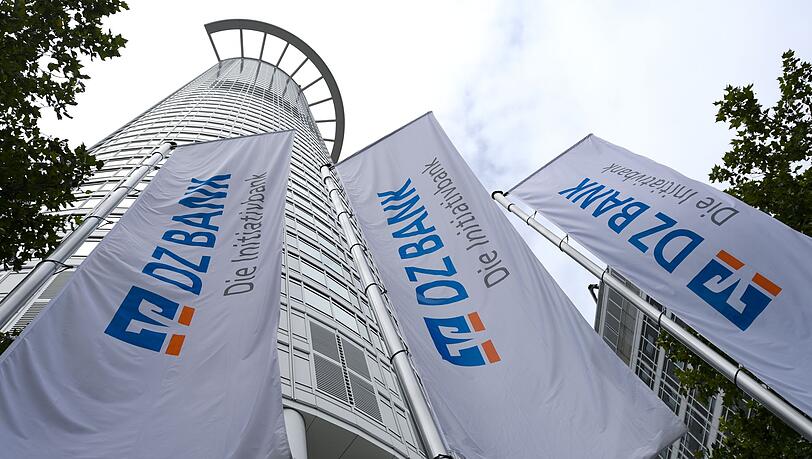 Die DZ Bank macht einen Gewinnsprung auf Rekordniveau (Archivbild) Die DZ Bank macht einen Gewinnsprung auf Rekordniveau (Archivbild)
