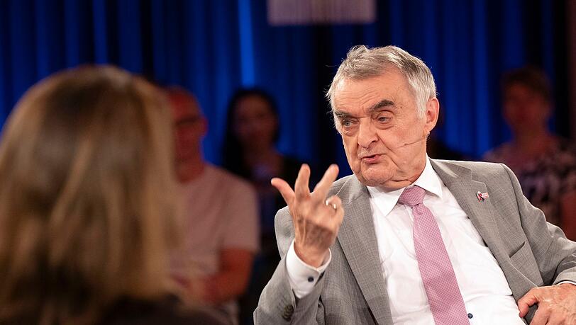 NRW-Innenminister Herbert Reul war im "Kölner Treff" zu Gast. NRW-Innenminister Herbert Reul war im "Kölner Treff" zu Gast.