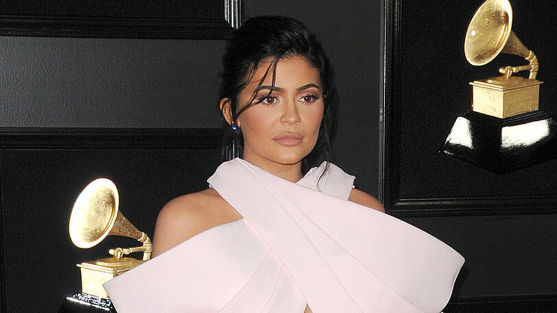 Kylie Jenner soll den Titel "Milliardärin" nicht verdient haben.