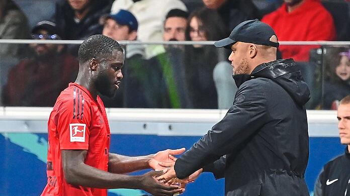 Dayot Upamecano (l.) erhält Note 3 (Archivbild).