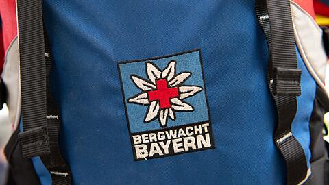Die Bergwacht Oberstdorf half bei der Bergung des t&ouml;dlich Verungl&uuml;ckten aus dem steilen und eisigen Gel&auml;nde. (Symbolbild)