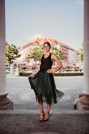 Elf Kandidatinnen laufen um den Titel "Schöne Münchnerin 2018": Die Bilder von Finalistin Christina zum Durchklicken...