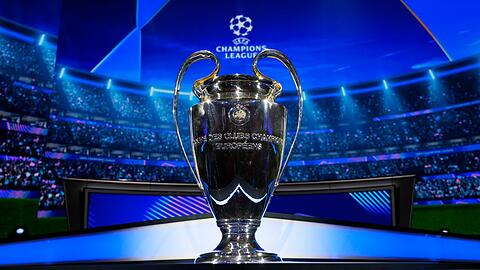 Um diesen Pokal geht es. Er wird beim Finale am 31. Mai 2025 in der Münchner Arena vergeben.