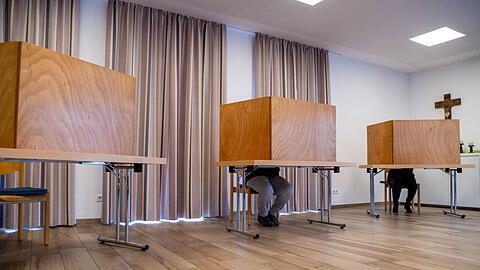 Auch bei der Stichwahl sind die Wahllokale offen. (Archivbild)