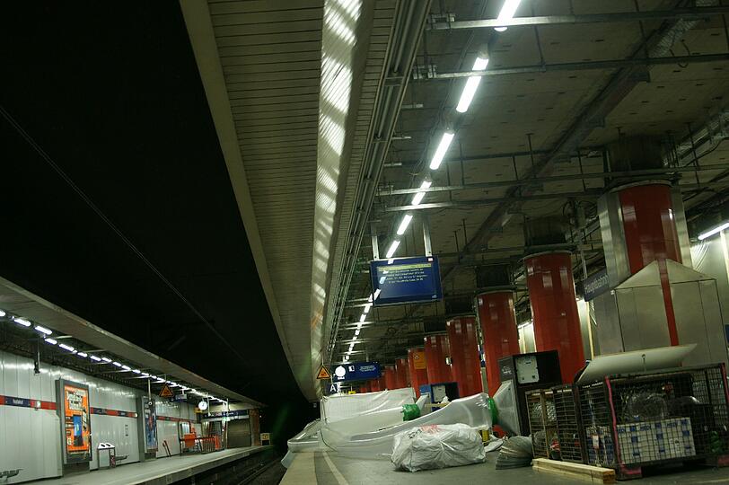 Die S-Bahn-Stammstrecke ist an den nächsten sechs Wochenenden gesperrt: Impressionen vom ersten Wochenende