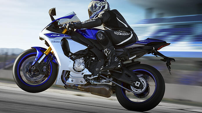 Bei Yamahas Superbike-Klassiker YZF-R1 treffen 200 Pferdestärken auf 199 Kilogramm Motorrad. (Symbolbild)