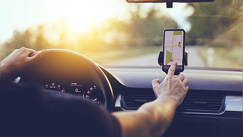 Wenn der Weg in den Urlaub durchs Ausland führt, ist die Funktion, offline navigieren zu können, praktisch, um mobile Daten zu sparen.