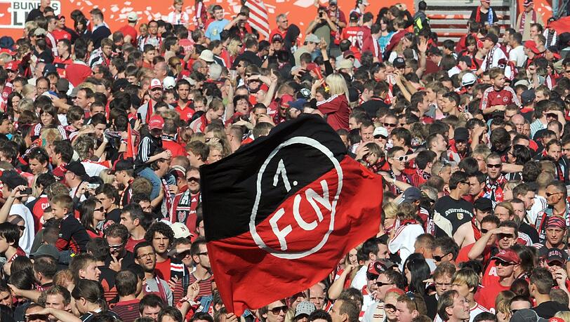 Die Club-Fans im Nürnberger Stadion. Die Club-Fans im Nürnberger Stadion.