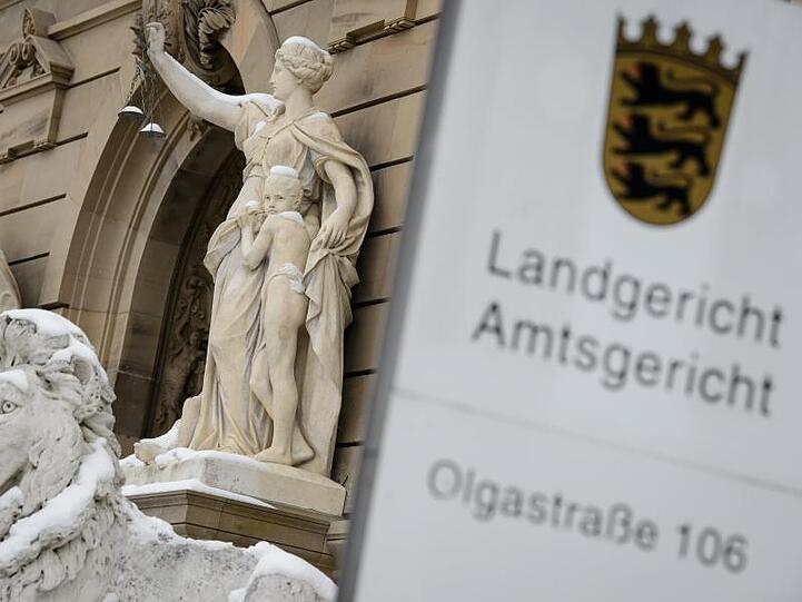 Das Gebäude des Amts- und Landgerichts in Ulm. Foto: Sina Schuldt/dpa/Archivbild
