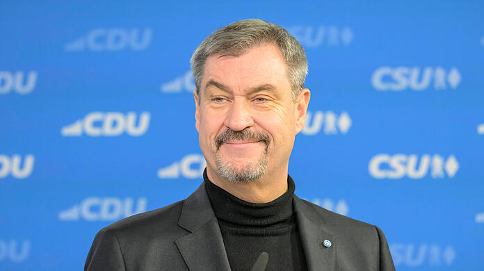 Markus Söder wollte seinen Wählern zu Weihnachten eine Freude bereiten. Doch diese zeigen sich skeptisch.