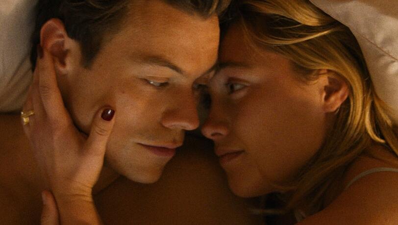 Harry Styles mit Florence Pugh in "Dont' Worry Darling".