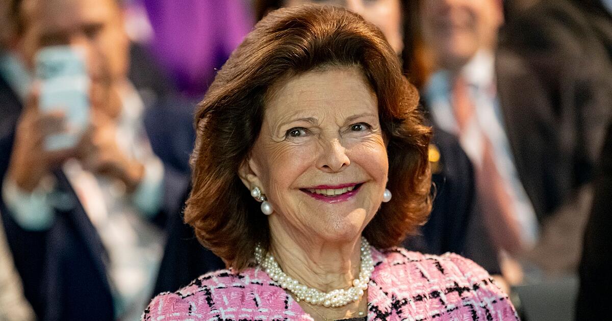 K-nigin-Silvia-von-Schweden-erh-lt-Bayerische-Staatsmedaille