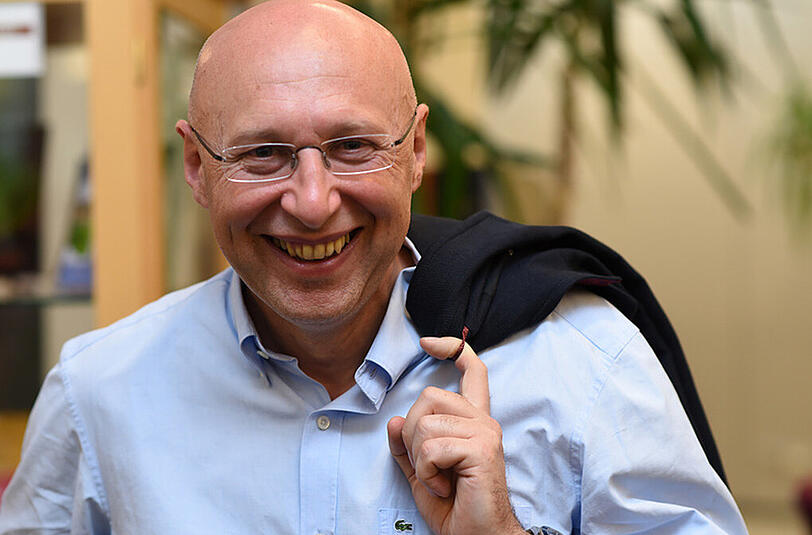 Der deutsche Forscher Stefan W. Hell ist der Nobelpreisträger im Bereich Chemie.