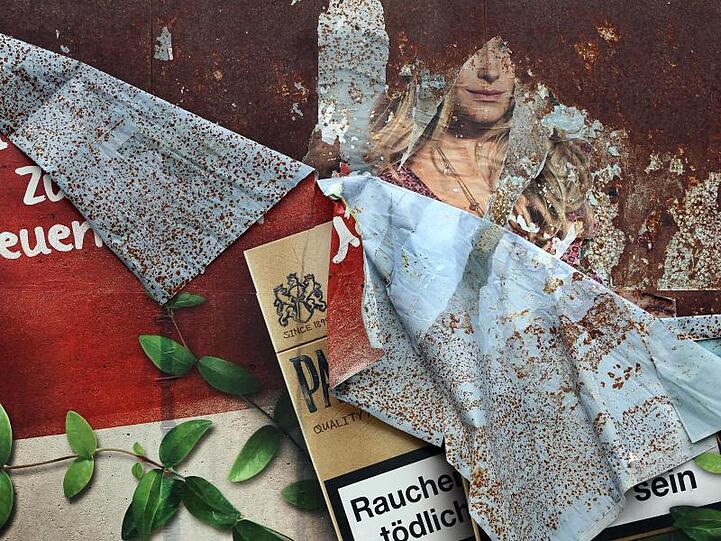 Union und SPD streiten seit langem über ein Außenwerbeverbot für Tabakprodukte. Verboten ist Tabakwerbung etwa schon in Radio, Fernsehen, Zeitungen und Zeitschriften.