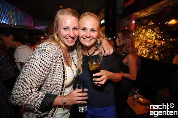 "Bestin back 2 Back": Beim Sommerfest im edmoses ging?s heiß her. Mehr Bilder gibt?s unter: www.nachtagenten.de