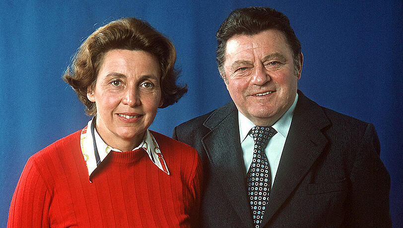 Szenen einer Ehe: Bayerns früherer Ministerpräsident Franz Josef Strauß mit seiner Gattin Marianne. Szenen einer Ehe: Bayerns früherer Ministerpräsident Franz Josef Strauß mit seiner Gattin Marianne.
