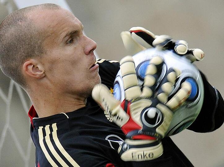 Beging vor fast einem Jahr Selbstmord: Robert Enke.