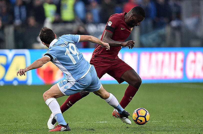 Senad Lulic und Antonio Rüdiger am Samstag im römischen Derby der Serie A.