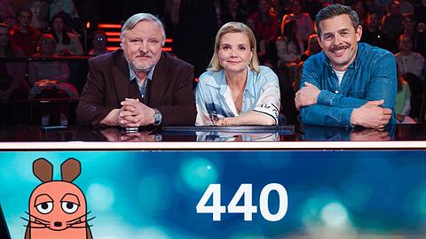 Zum Abschied spielte Annette Frier am 12. September mit Axel Prahl (l.) und Klaas Heufer-Umlauf im Team Maus f&uuml;r den guten Zweck.