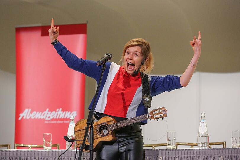 Echt niederbayerisch: Kabarettistin Andrea Limmer.