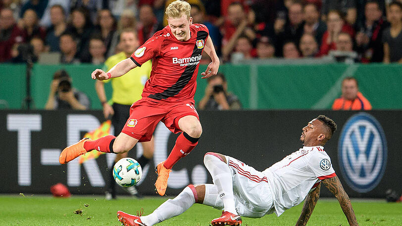 Jérôme Boateng: Note 2 - Viel zu tun mit Volland. Chippte den Ball vor dem 1:0 wunderbar in den Strafraum auf Müller. Blockte einen Ball vor dem 1:2 unglücklich, aber frei von Schuld. Körperlich voll da.