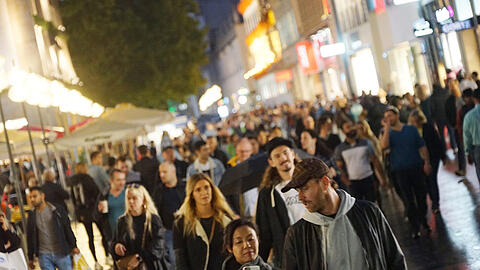 Bei der Shoppingnacht können Münchner auch später einkaufen &ndash; sonst ist um 20 Uhr Schluss.