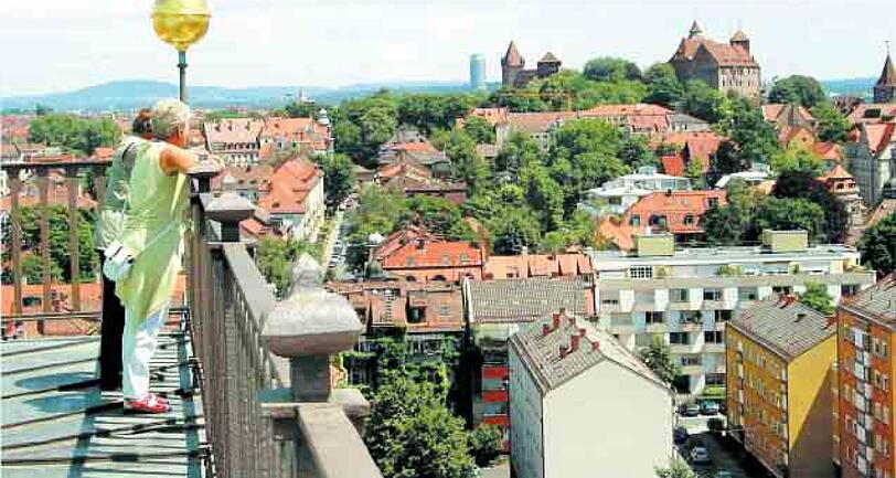 Schicke Neubauten auf altem Fabrikgelände, kernsanierte Altbauten: In St. Johannis ziehen die Preise an.