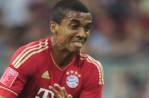 LUIZ GUSTAVO: Bekam den Vorzug vor Tymoshchuk, interpretiert die Rolle offensiver, hielt sich aber zu sehr zurück. Zu brav. Note 3