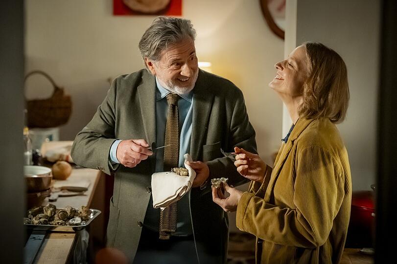 Daniel Auteuil und Jodie Foster als Ex-Paar, das sich wieder ann&auml;hert.