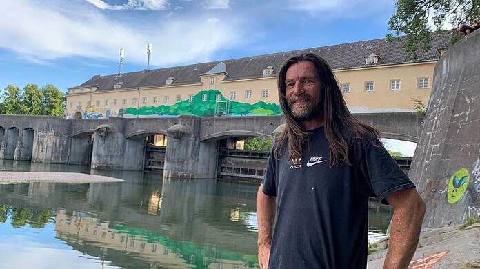 Loomit am Oberföhringer Wehr.