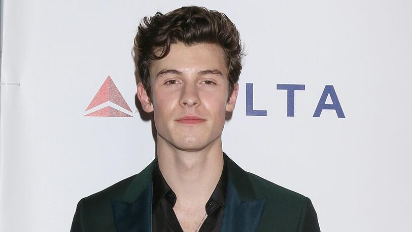 Shawn Mendes ist gesundheitlich angeschlagen.