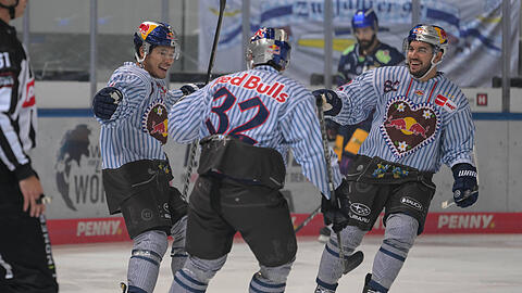 Der EHC setzte sich am Mittwochabend souverän gegen die Eisbären Berlin durch.